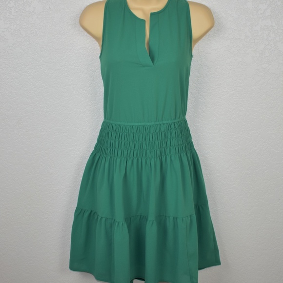 J. Crew Dresses & Skirts - J.Crew Sleeveless Smocked Fit & Flare Tiered Dress